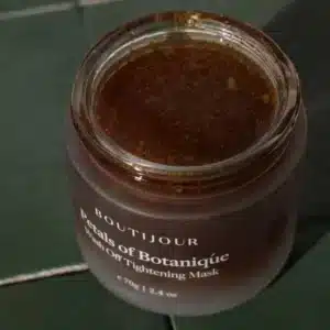petals of botanique tightening mask