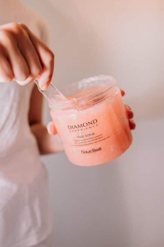 diamond experience rose scrub
